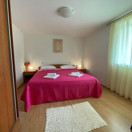 Apartment Benky Pićan 外观 照片